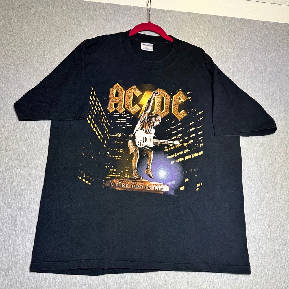 Vintage AC/DC Stiff Upper Lip 2000 World Tour Shirt XL All Sport Made in USA